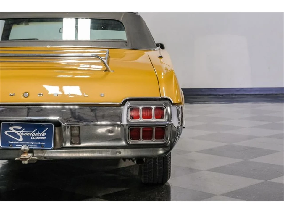 1972 Oldsmobile Cutlass 3rd Gen - Image 26 of 31