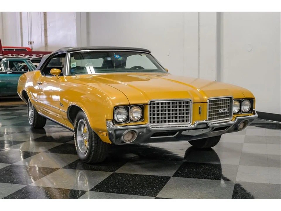 1972 Oldsmobile Cutlass 3rd Gen - Image 17 of 31