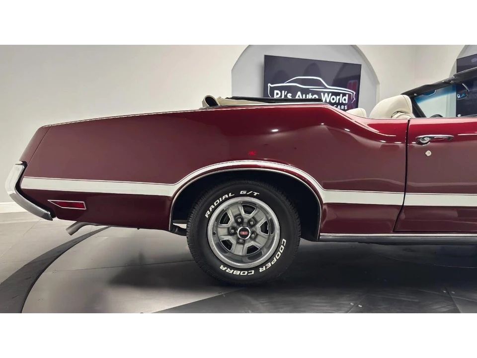 1972 Oldsmobile Cutlass 3rd Gen - Image 27 of 31