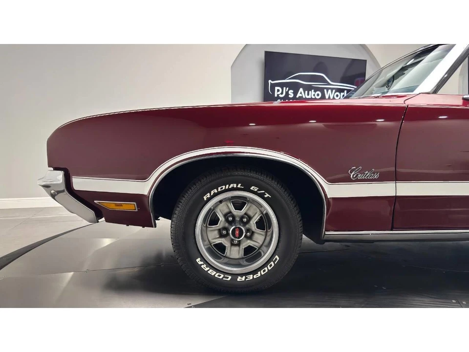 1972 Oldsmobile Cutlass 3rd Gen - Image 15 of 31