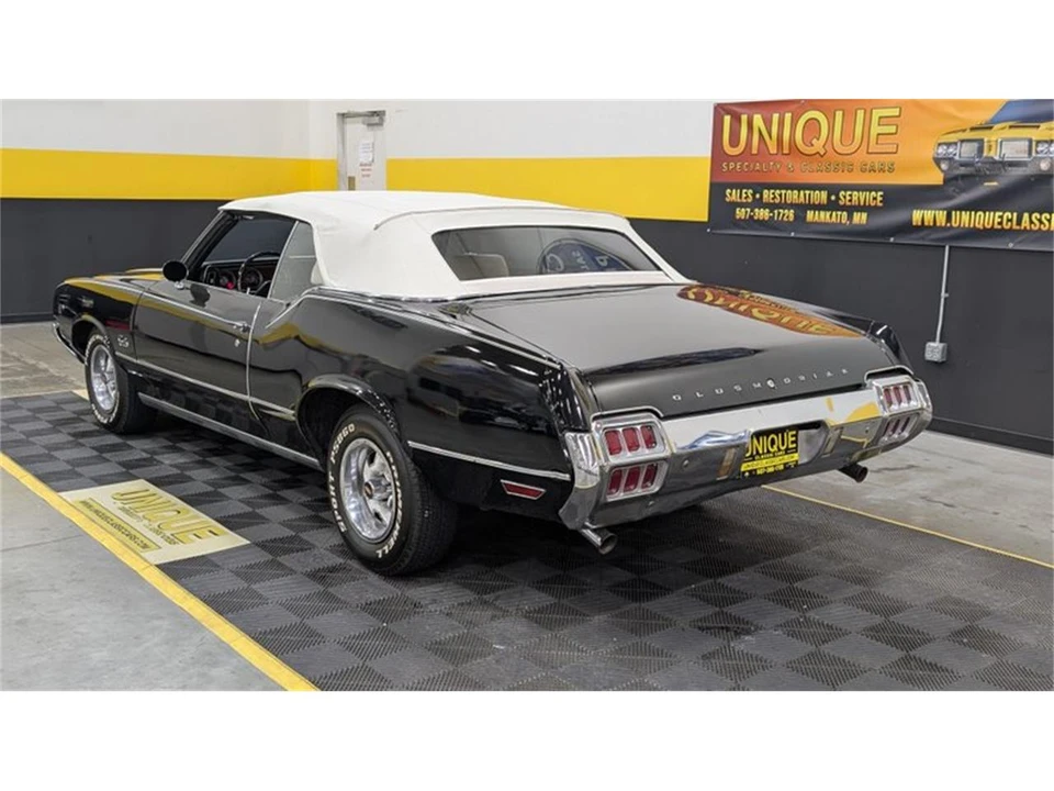 1972 Oldsmobile Cutlass 3rd Gen - Image 4 of 9