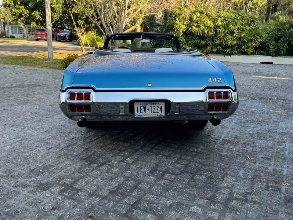 1972 Oldsmobile Cutlass 3rd Gen - Image 15 of 31