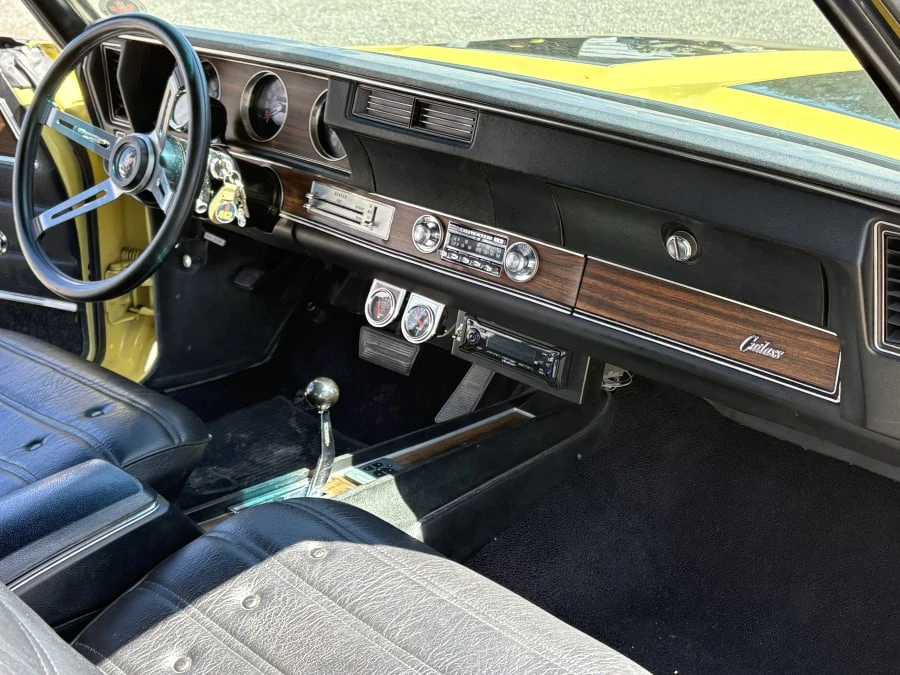 1972 Oldsmobile Cutlass 3rd Gen - Image 10 of 16
