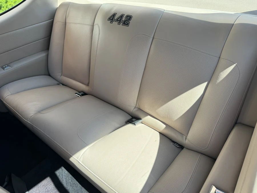 1972 Oldsmobile Cutlass 3rd Gen - Image 6 of 12
