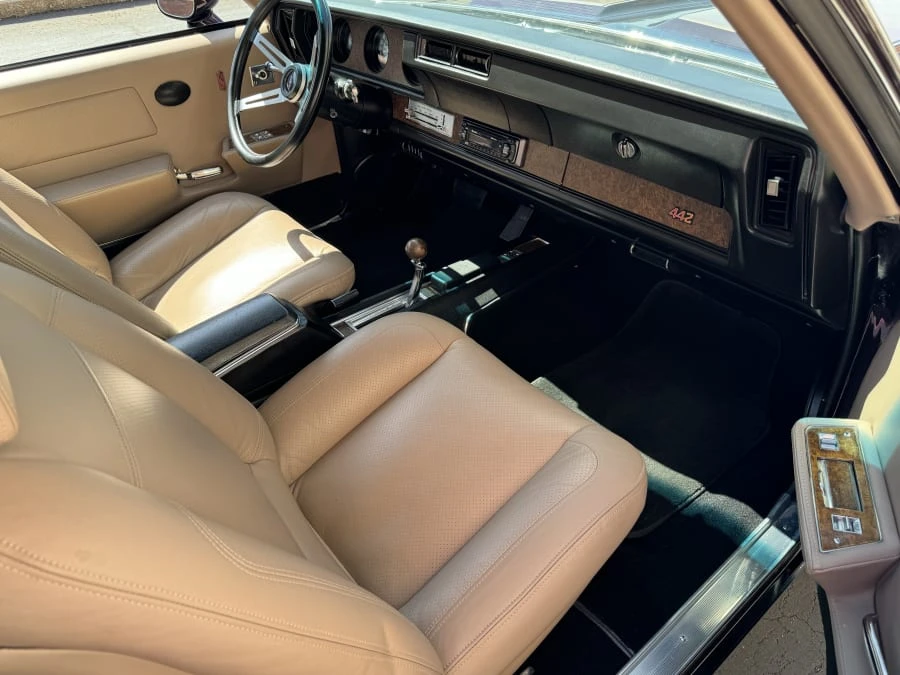 1972 Oldsmobile Cutlass 3rd Gen - Image 9 of 12