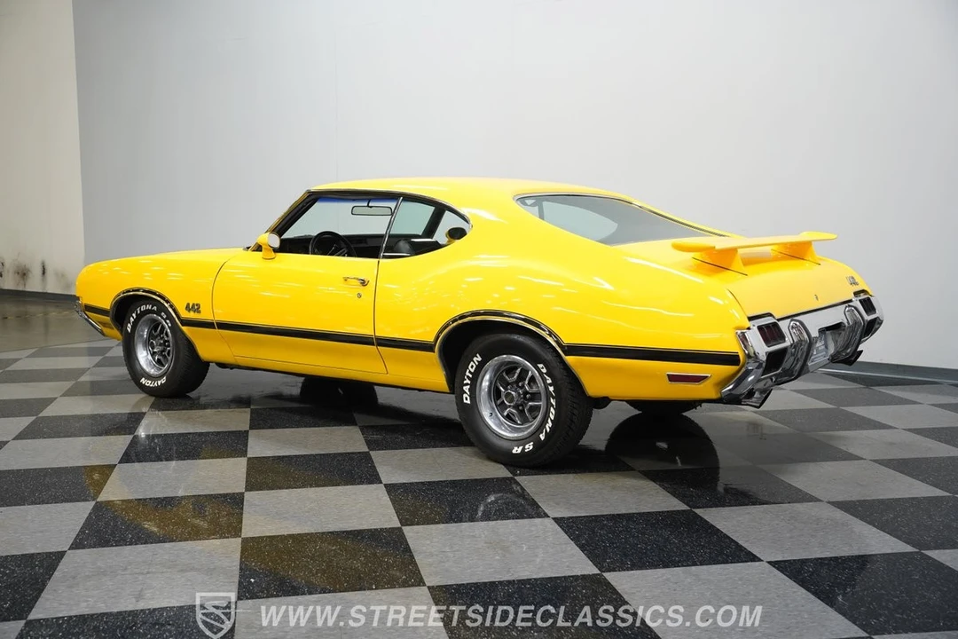 1972 Oldsmobile Cutlass 3rd Gen - Image 8 of 12