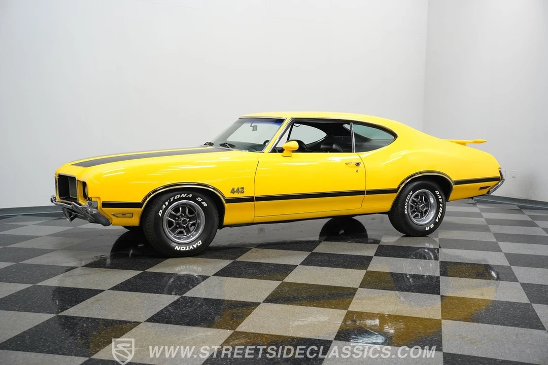 1972 Oldsmobile Cutlass 3rd Gen - Image 7 of 12