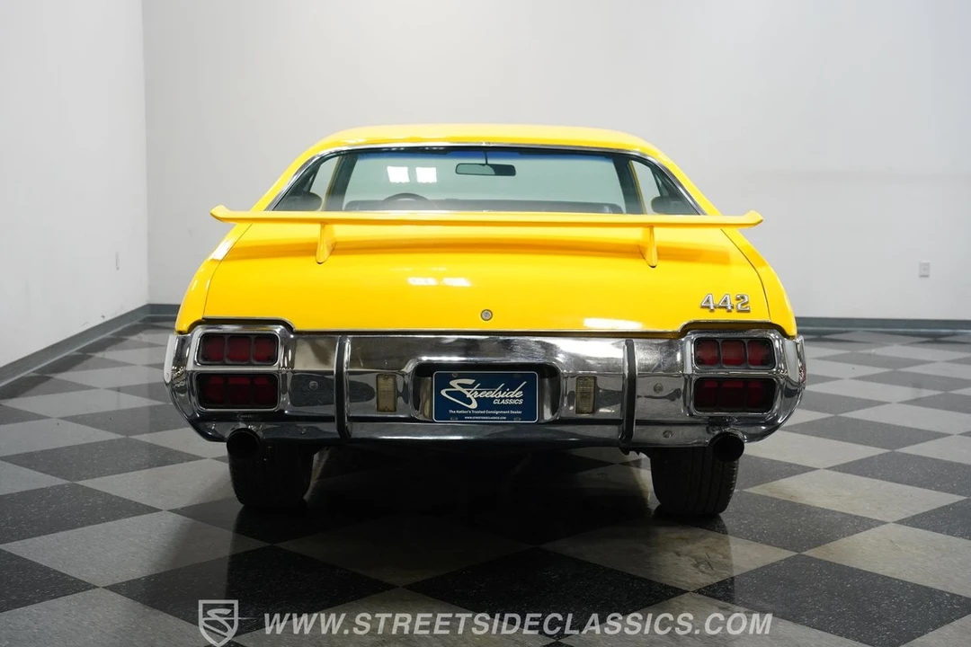 1972 Oldsmobile Cutlass 3rd Gen - Image 11 of 12