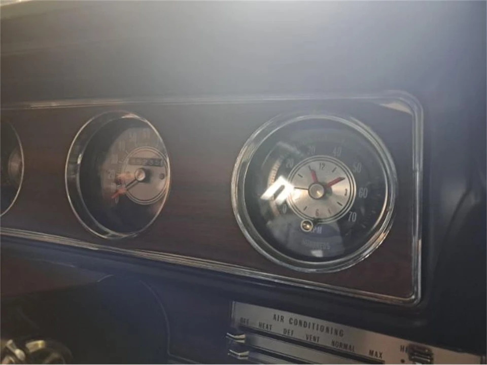 1972 Oldsmobile Cutlass 3rd Gen - Image 25 of 30