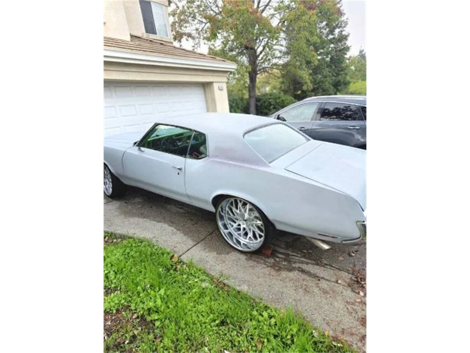 1972 Oldsmobile Cutlass 3rd Gen - Image 12 of 16