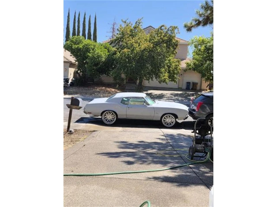 1972 Oldsmobile Cutlass 3rd Gen - Image 14 of 16