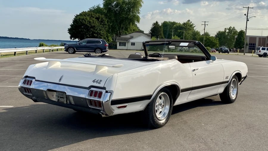 1972 Oldsmobile Cutlass 3rd Gen - Image 12 of 20