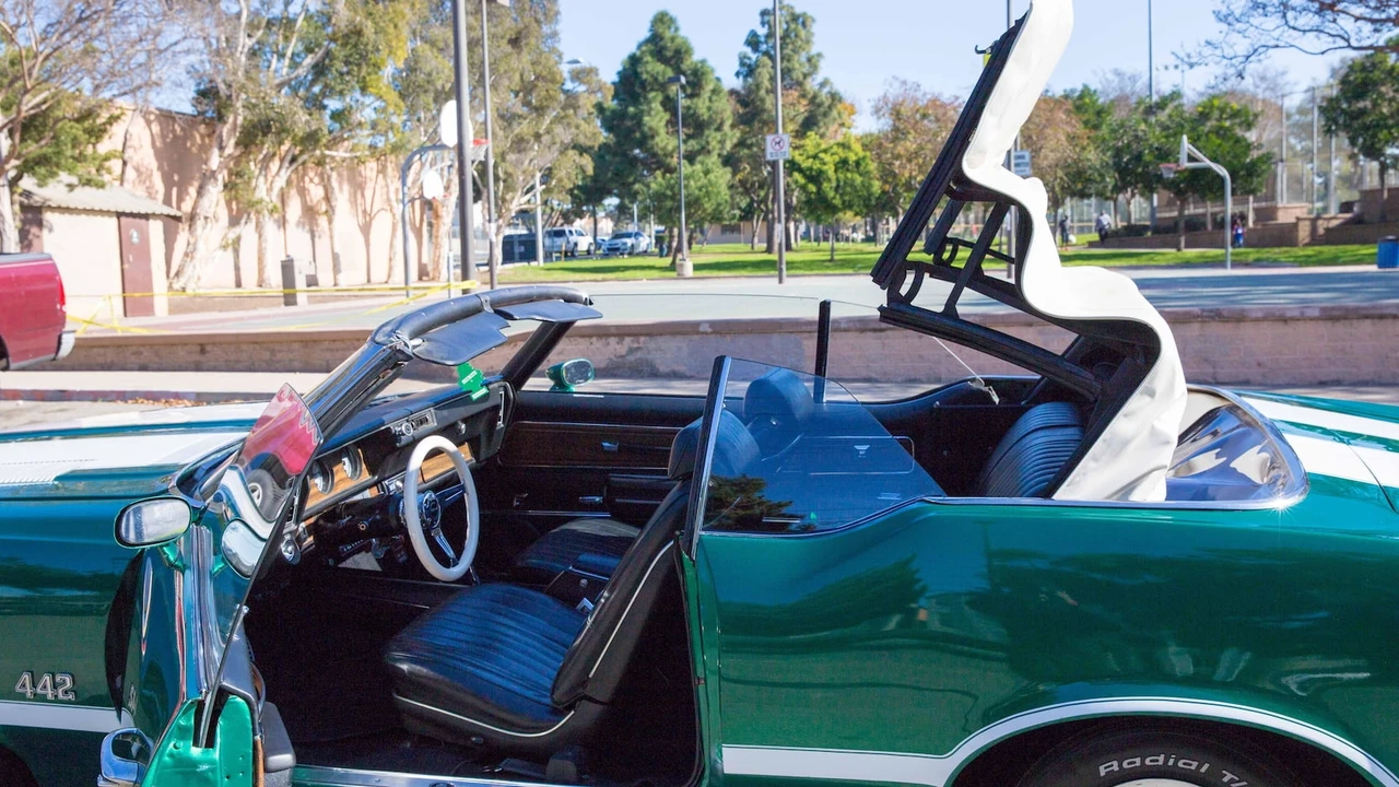1972 Oldsmobile Cutlass 3rd Gen - Image 4 of 28