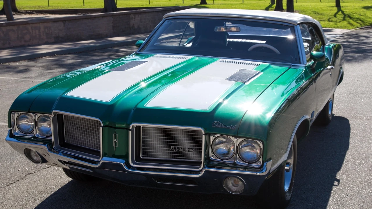 1972 Oldsmobile Cutlass 3rd Gen - Image 17 of 28