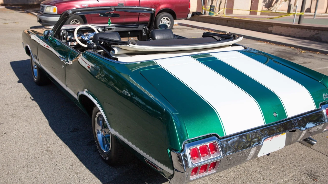 1972 Oldsmobile Cutlass 3rd Gen - Image 21 of 28