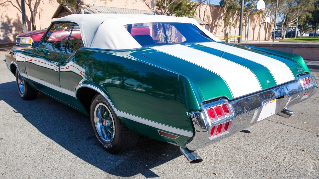 1972 Oldsmobile Cutlass 3rd Gen - Image 23 of 28