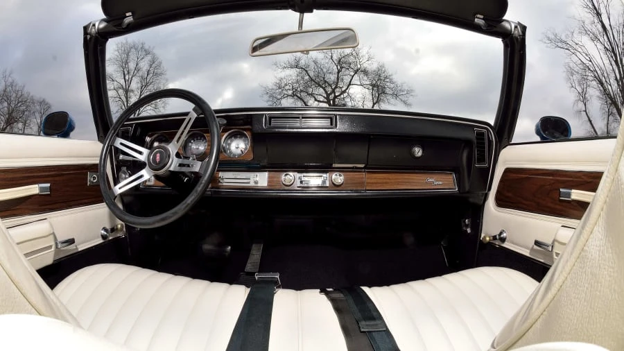 1972 Oldsmobile Cutlass 3rd Gen - Image 19 of 20