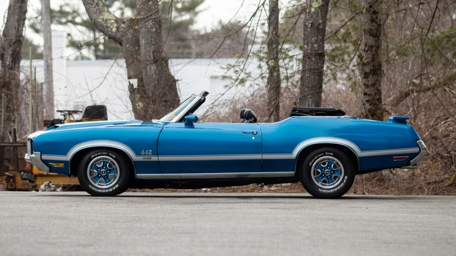 1972 Oldsmobile Cutlass 3rd Gen - Image 2 of 23