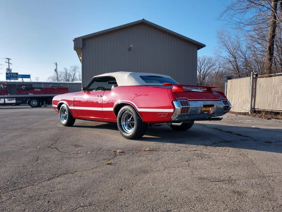 1972 Oldsmobile Cutlass 3rd Gen - Image 9 of 10