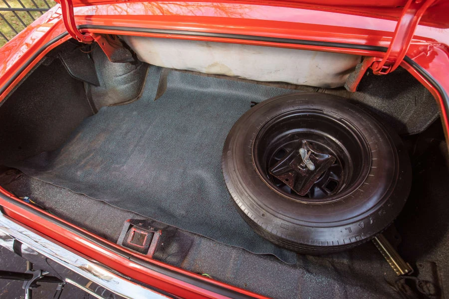 1972 Oldsmobile Cutlass 3rd Gen - Image 24 of 30