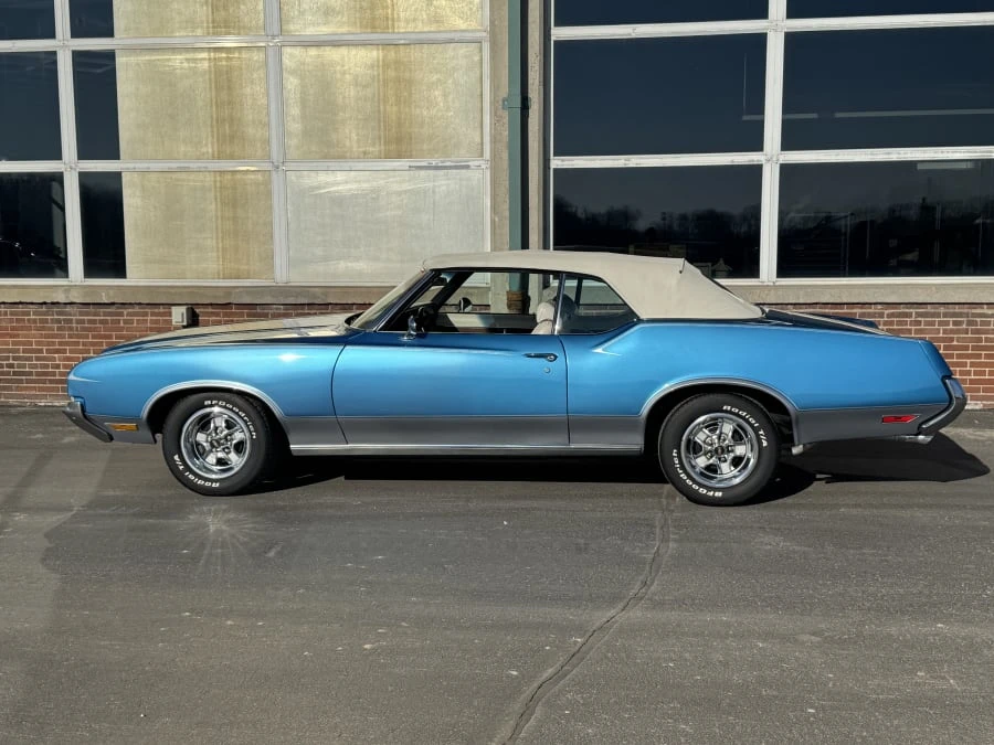 1972 Oldsmobile Cutlass 3rd Gen - Image 2 of 14