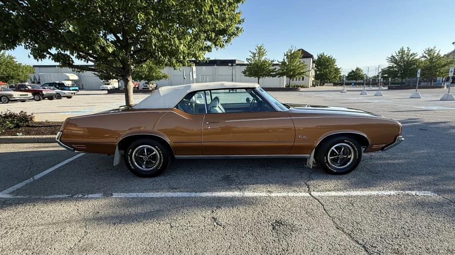 1972 Oldsmobile Cutlass 3rd Gen - Image 2 of 10