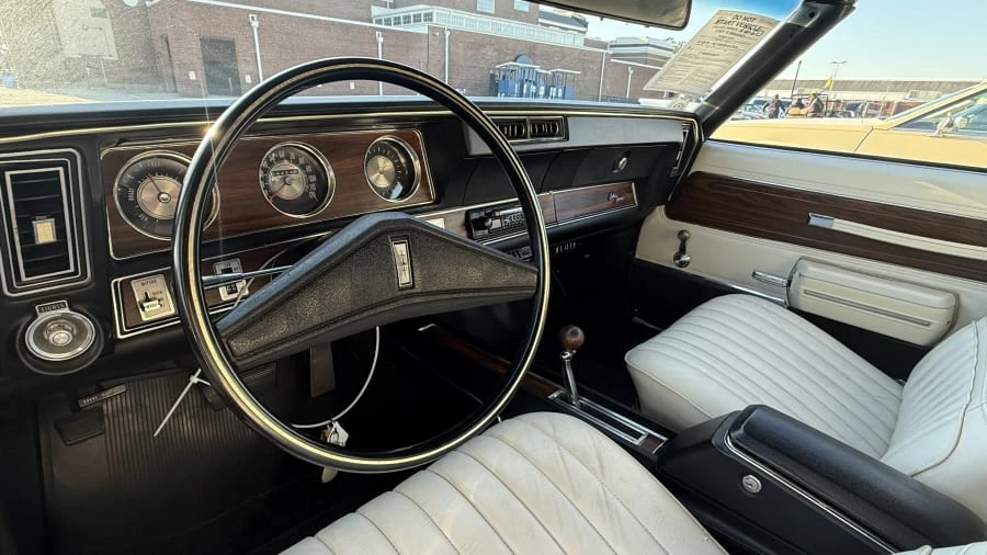 1972 Oldsmobile Cutlass 3rd Gen - Image 7 of 10