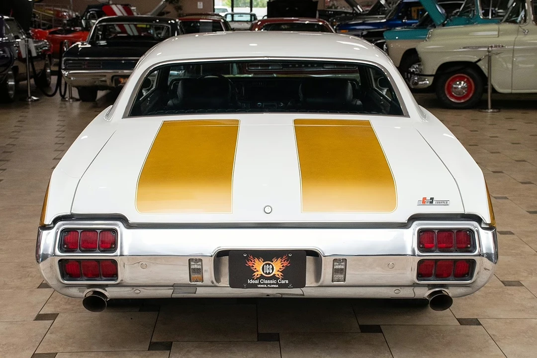 1972 Oldsmobile Cutlass 3rd Gen - Image 9 of 31