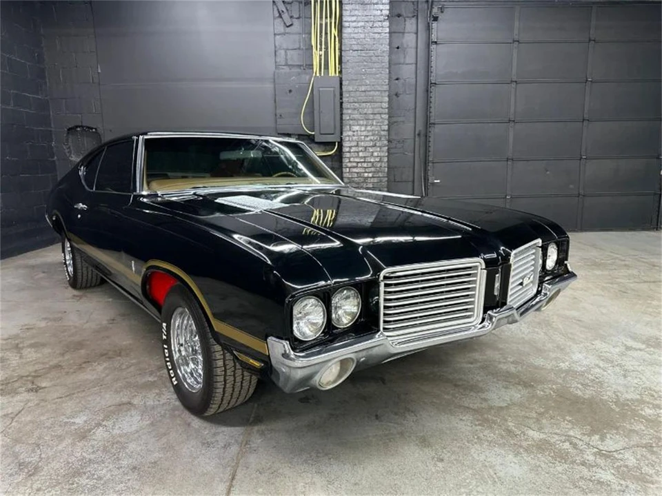 1972 Oldsmobile Cutlass 3rd Gen - Image 2 of 12