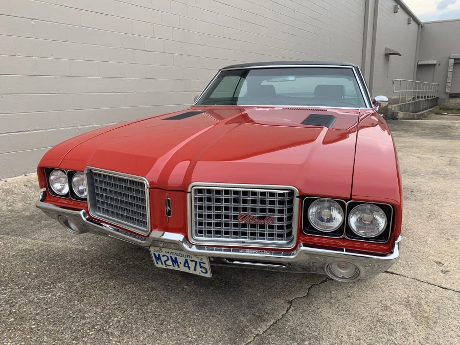 1972 Oldsmobile Cutlass 3rd Gen - Image 12 of 13