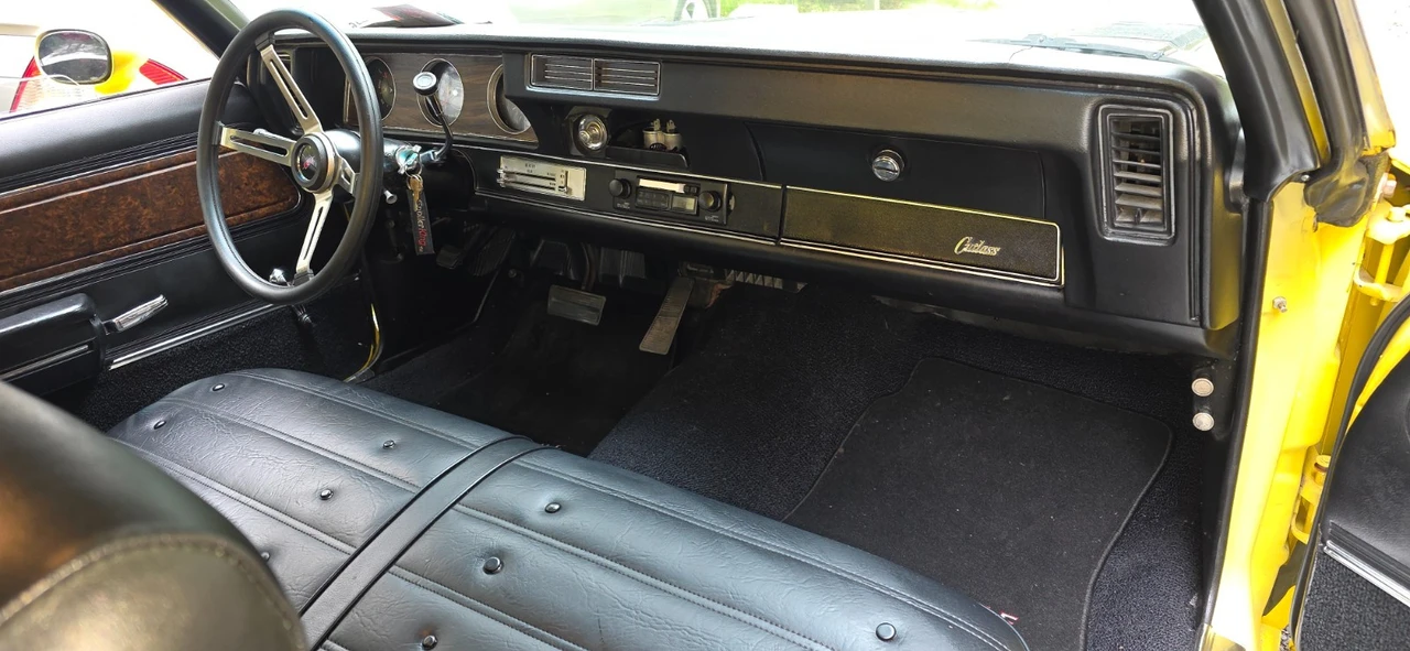1972 Oldsmobile Cutlass 3rd Gen - Image 24 of 31