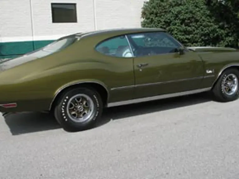 1972 Oldsmobile Cutlass 3rd Gen - Image 7 of 11