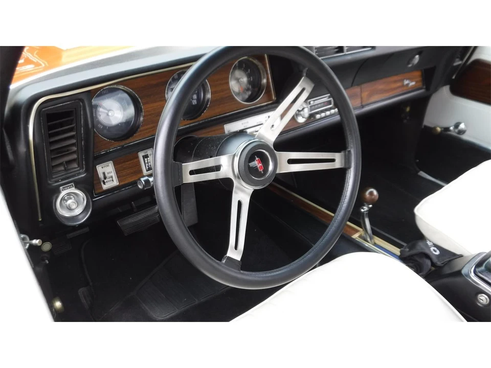 1972 Oldsmobile Cutlass Supreme - Image 25 of 31
