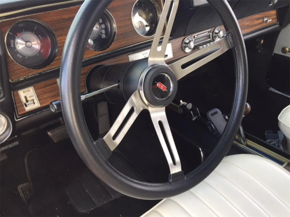 1972 Oldsmobile Cutlass Supreme - Image 28 of 31