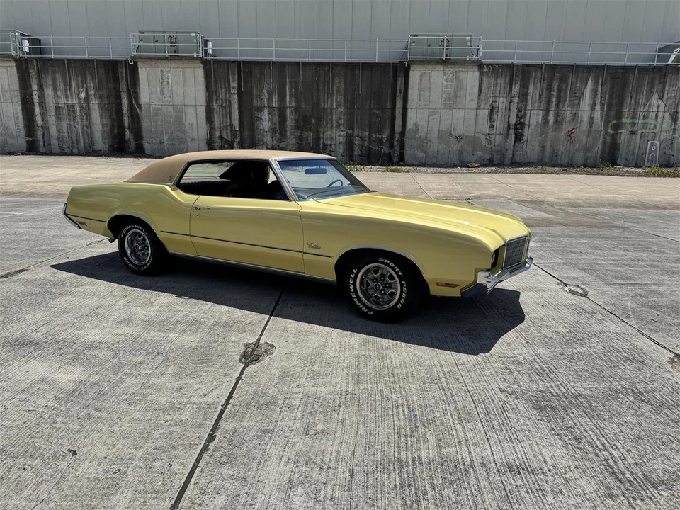 1972 Oldsmobile Cutlass Supreme - Image 11 of 31