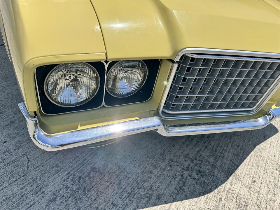 1972 Oldsmobile Cutlass Supreme - Image 24 of 31