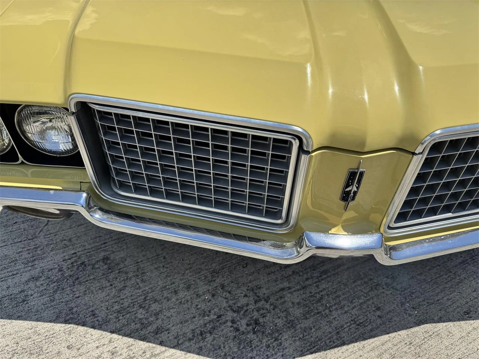 1972 Oldsmobile Cutlass Supreme - Image 25 of 31