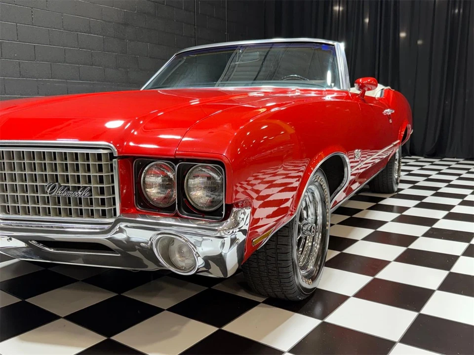 1972 Oldsmobile Cutlass Supreme - Image 16 of 31