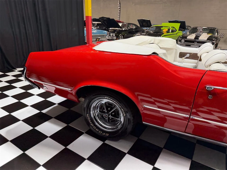 1972 Oldsmobile Cutlass Supreme - Image 27 of 31