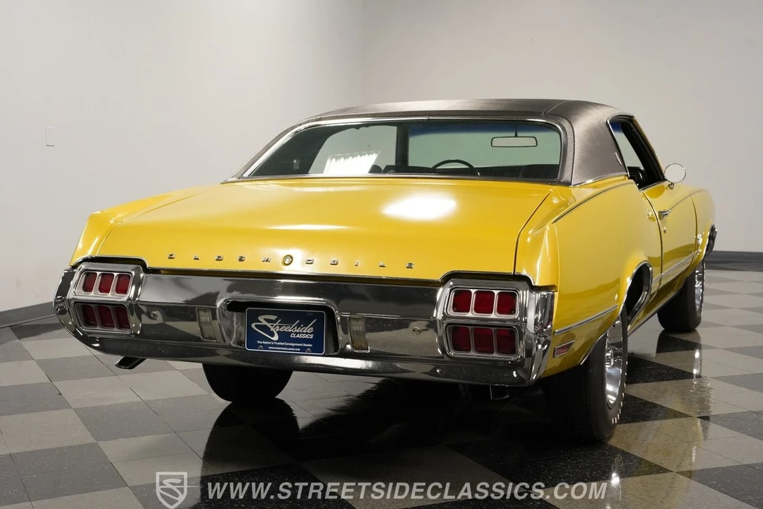 1972 Oldsmobile Cutlass Supreme - Image 11 of 12