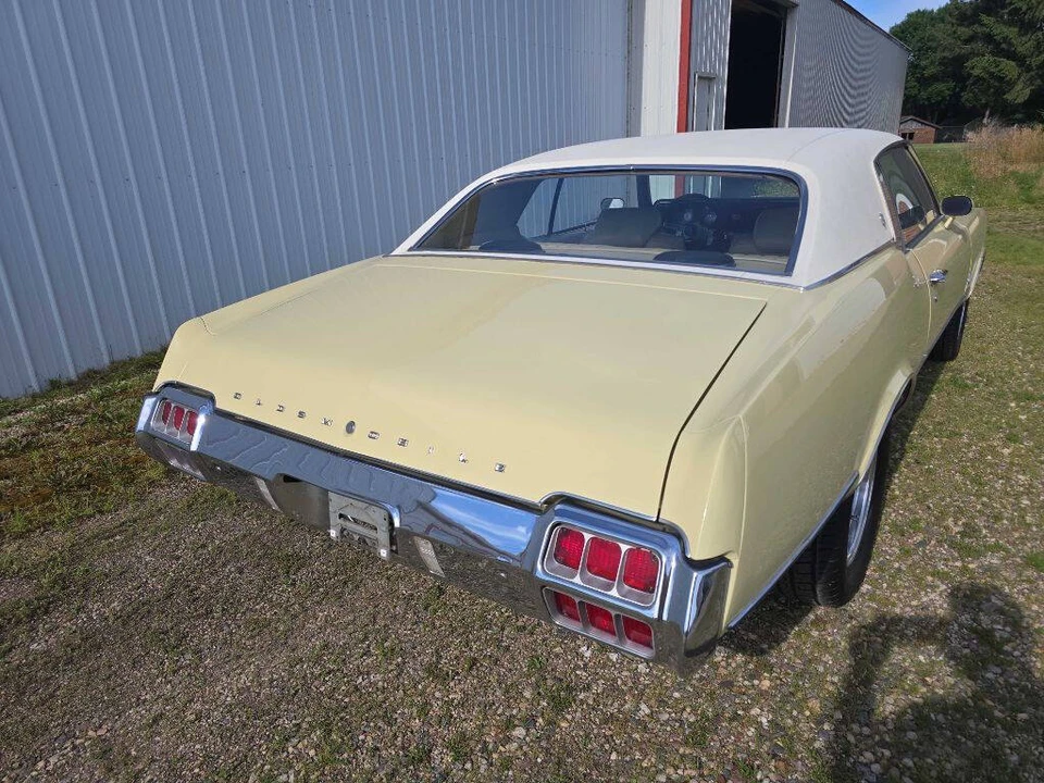 1972 Oldsmobile Cutlass Supreme - Image 10 of 31