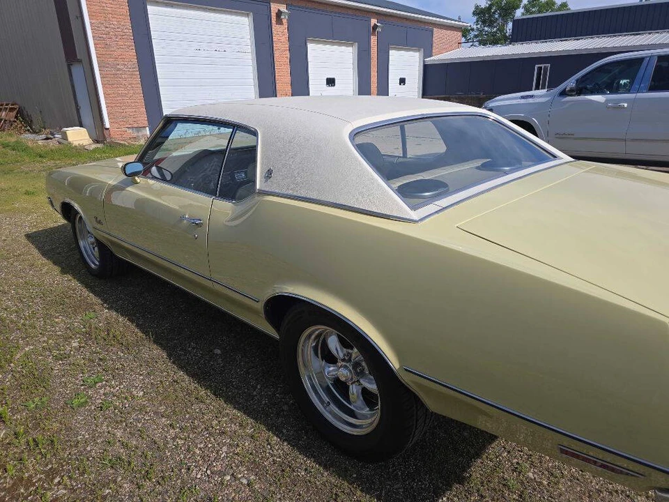 1972 Oldsmobile Cutlass Supreme - Image 13 of 31