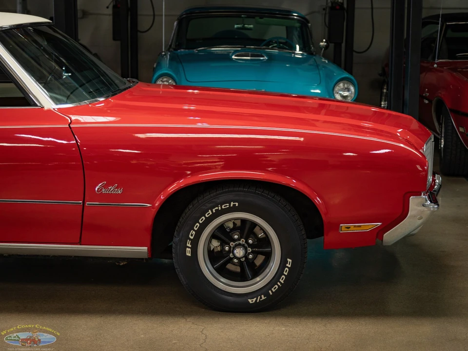 1972 Oldsmobile Cutlass Supreme - Image 4 of 31
