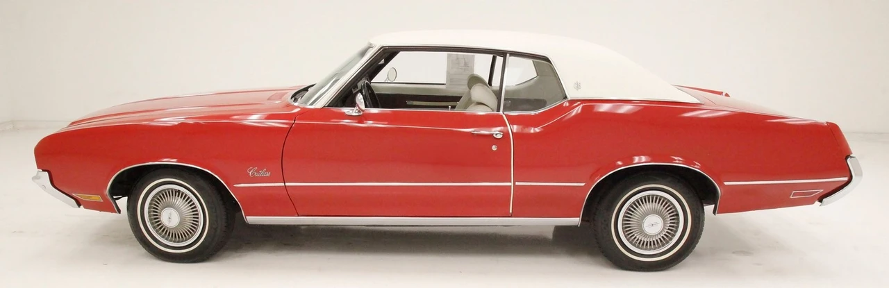 1972 Oldsmobile Cutlass Supreme - Image 2 of 12