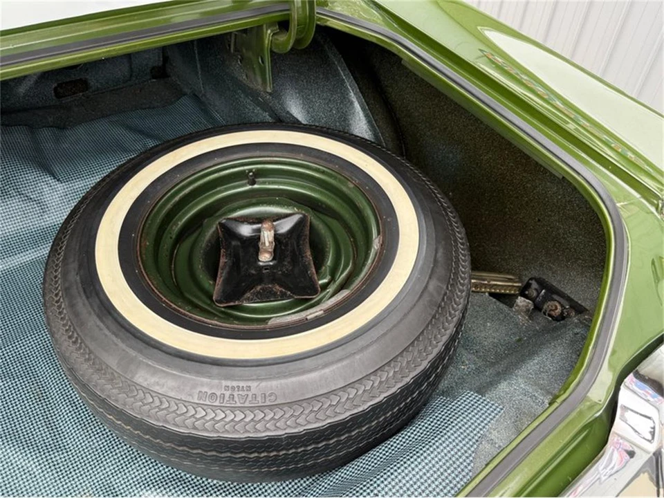 1972 Oldsmobile Cutlass Supreme - Image 13 of 31