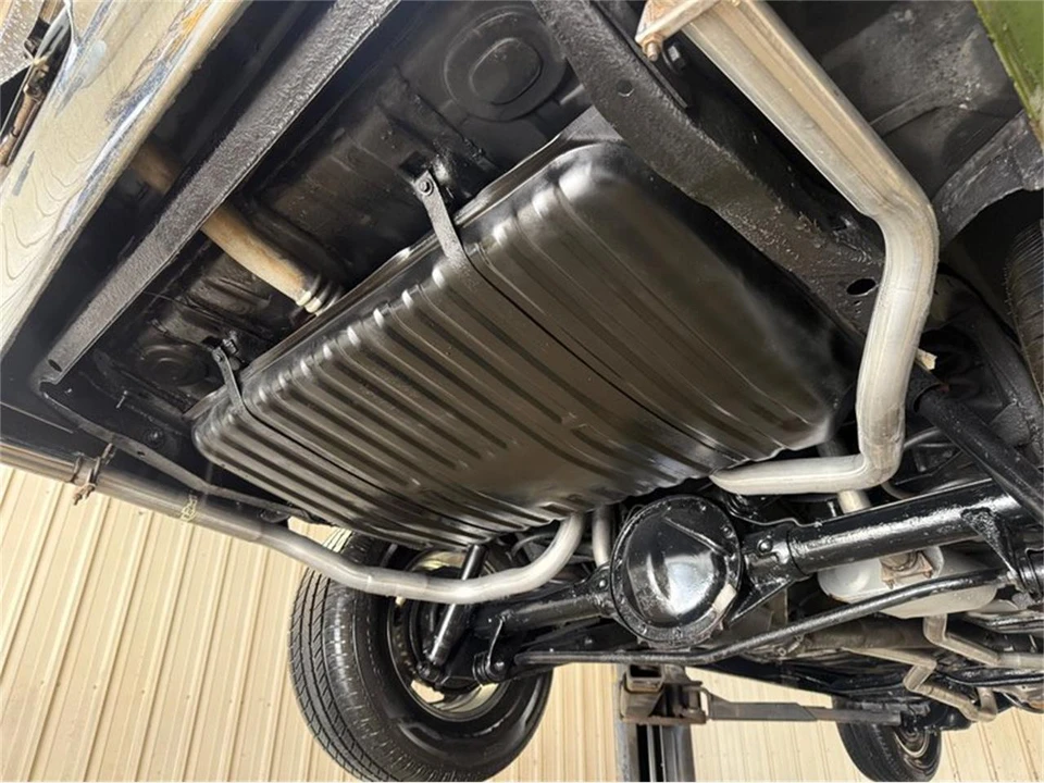 1972 Oldsmobile Cutlass Supreme - Image 29 of 31