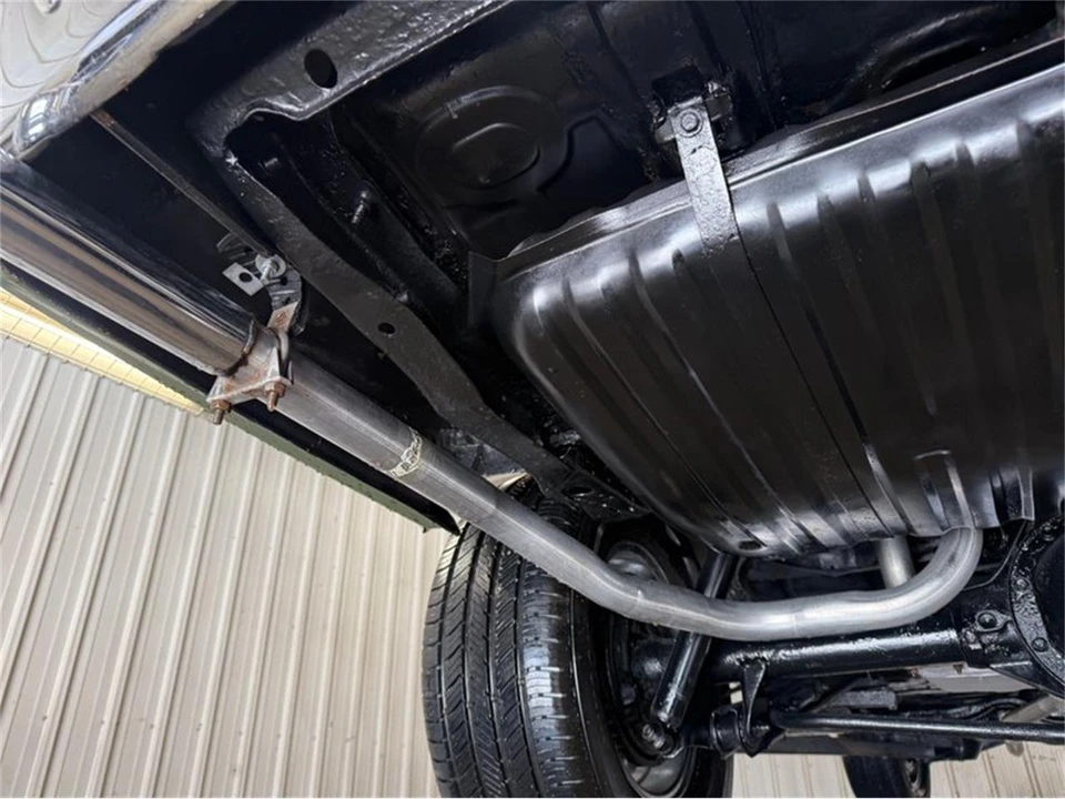 1972 Oldsmobile Cutlass Supreme - Image 30 of 31