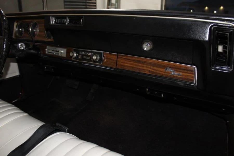 1972 Oldsmobile Cutlass Supreme - Image 10 of 17
