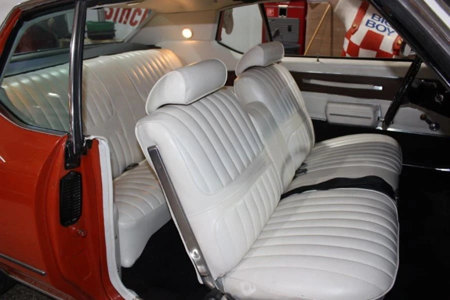 1972 Oldsmobile Cutlass Supreme - Image 13 of 17