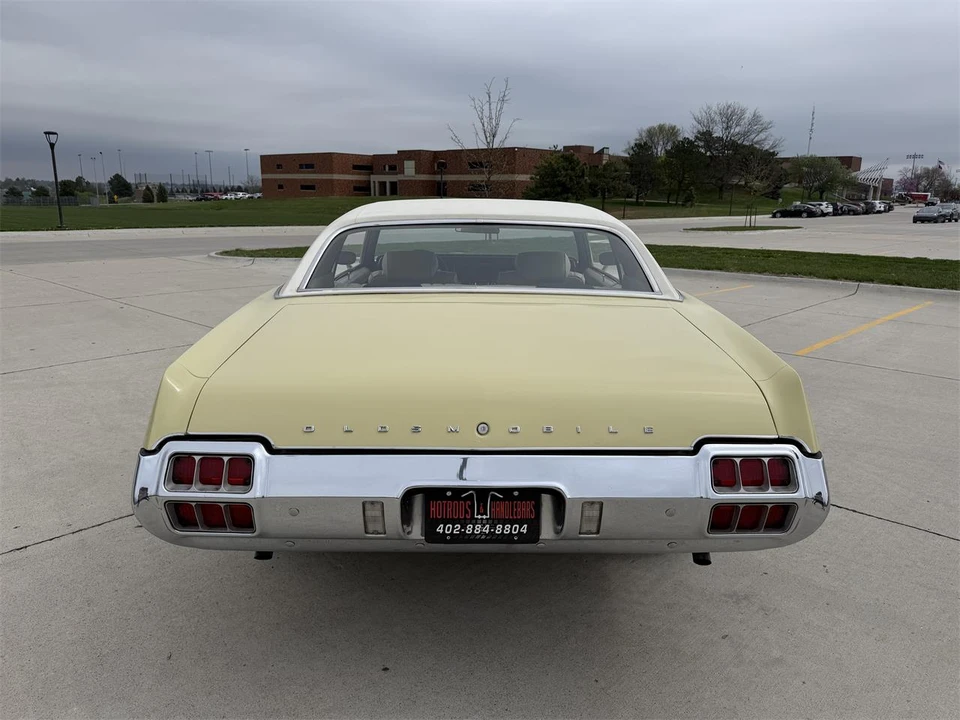 1972 Oldsmobile Cutlass Supreme - Image 6 of 31
